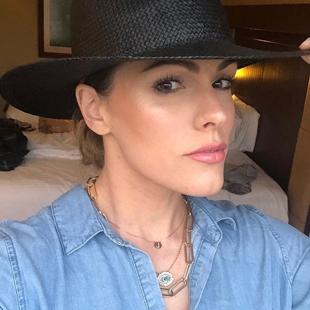 crEativeLySexy from Durham,United Kingdom